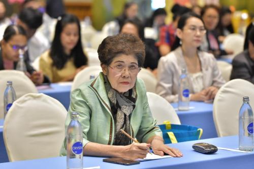 62-11-29 thea-seminar (9)